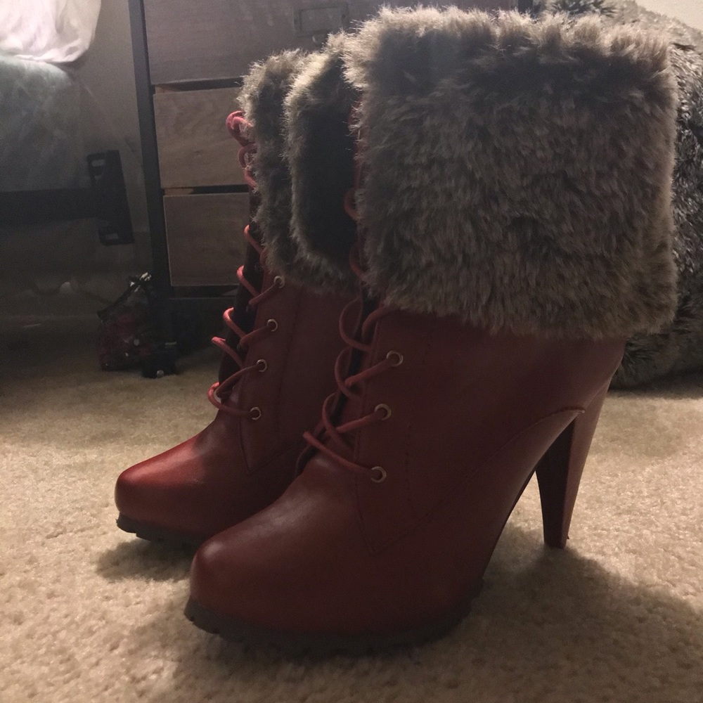 Plush Fur Combat Boot - Picture 8 of 8